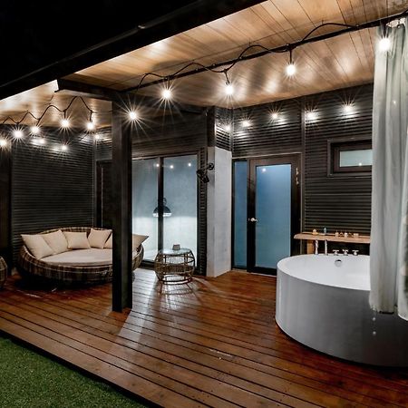 Loft Inn Hengchun Old Town Zewnętrze zdjęcie